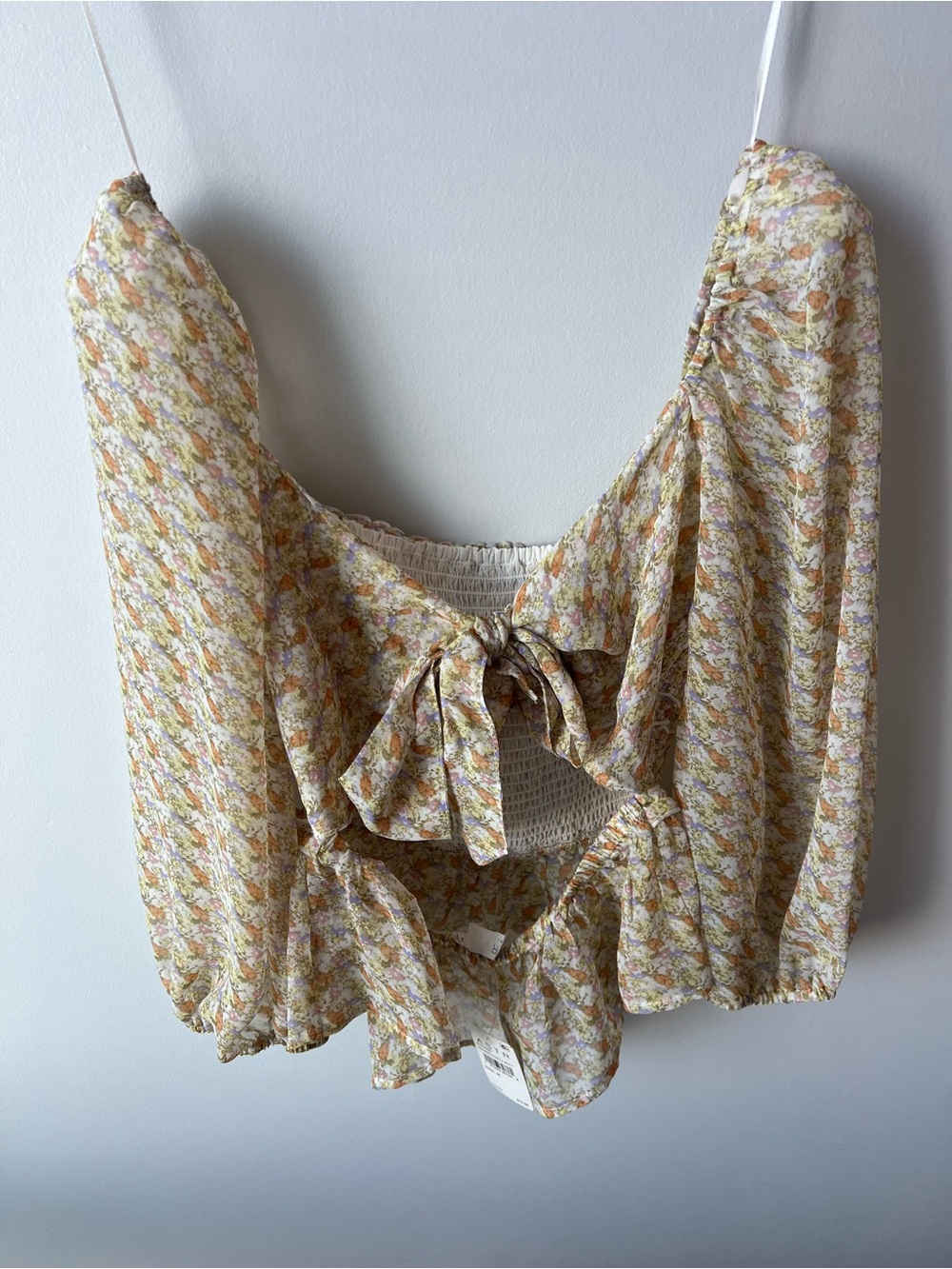 ASTR the Label Floral Smocked Top NWT Sheer Long Sleeve Cottagecore Blouse M - Picture 4 of 10